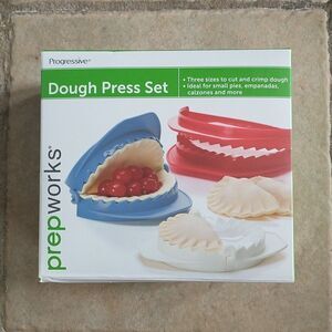 New 3Pc Dough Press Set Set of 3 Pie Empanada and Dumpling Presses Easy-To-Use